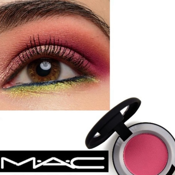 M•A•C Powder Kiss Soft Matte Eyeshadow - Picture 3 of 3
